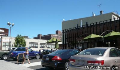 BreadBox Cafe