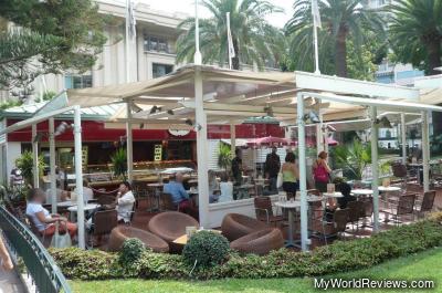 Haagen Dazs Cafe near Monte Carlo