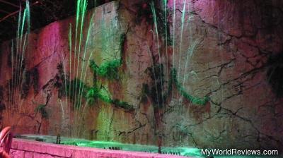 Kahunaville Fountain Show