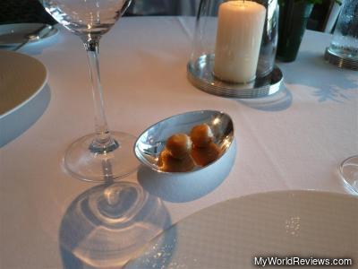 Gruyère cheese ball