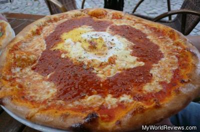 Bolognese Pizza
