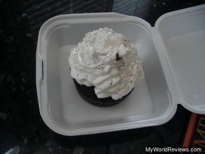 Chocolate Cake with Marshmallow